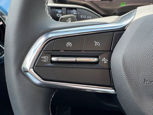 New 2026 Chevrolet Equinox EV LT w/ Convenience Package II FWD image 19
