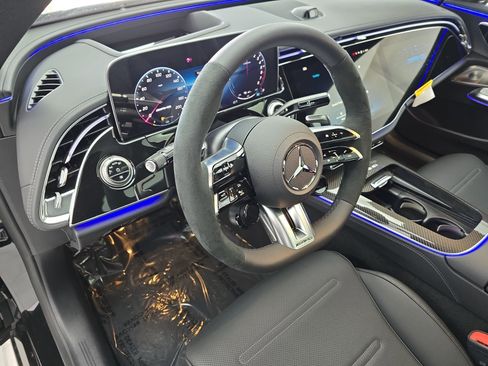 New 2026 Mercedes-Benz E 53 AMG e 4MATIC Sedan image 16