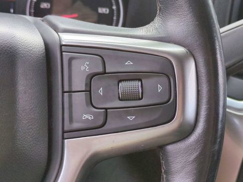 Used 2022 Chevrolet Silverado 1500 LT AWD/4WD image 23