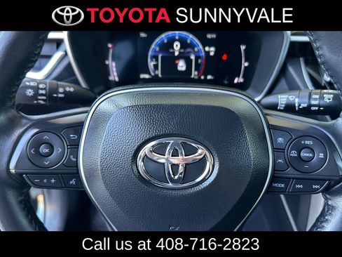 Used 2025 Toyota Corolla Cross XLE AWD/4WD image 28