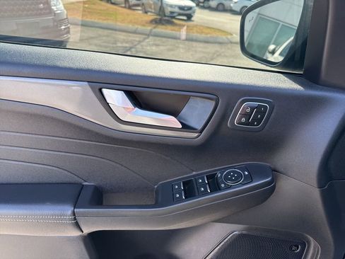 Used 2023 Ford Escape Active w/ Tech Pack #2 image 11