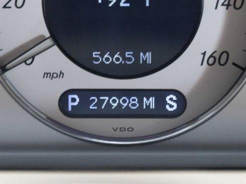 Used 2006 Mercedes-Benz E 350 Sedan image 70