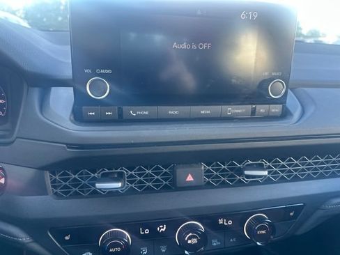 Used 2024 Honda Accord EX image 11