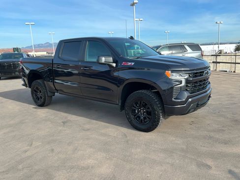 Certified 2022 Chevrolet Silverado 1500 RST w/ Convenience Package II image 8