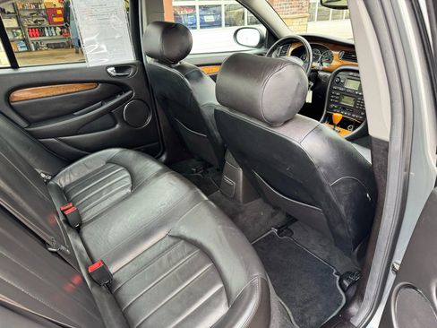 Used 2002 Jaguar X-TYPE 3.0 image 29