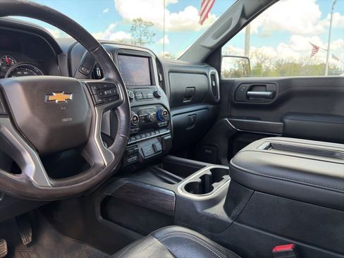Used 2020 Chevrolet Silverado 1500 LTZ image 23