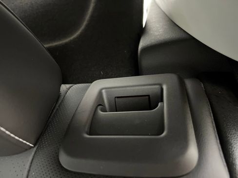 Used 2024 Buick Envision Sport Touring image 15