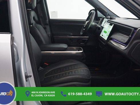 Used 2022 Rivian R1T Adventure AWD/4WD image 8