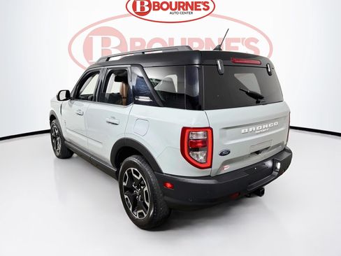 Used 2021 Ford Bronco Sport Outer Banks w/ Outer Banks Package AWD/4WD image 9