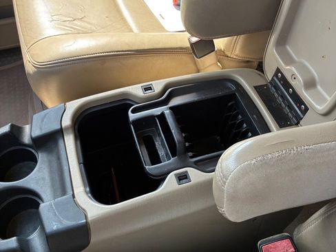 Used 2005 Ford F350 4x4 Crew Cab DRW Super Duty image 25