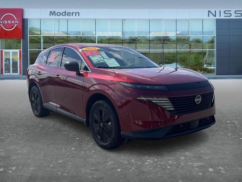 Certified 2025 Nissan Murano SV FWD image 3