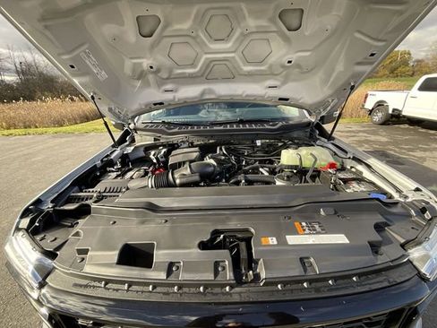 New 2026 Ford F350 Lariat w/ Black Appearance Package image 25