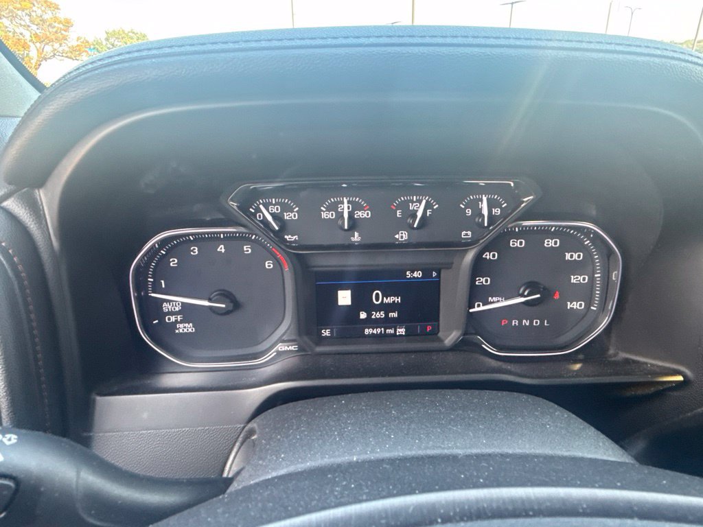 Used 2019 GMC Sierra 1500 AT4 w/ AT4 Premium Package AWD/4WD image 12