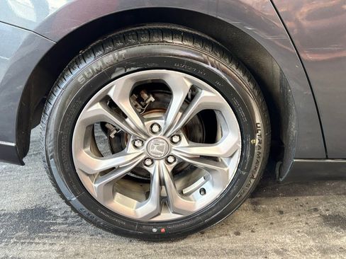 Used 2023 Honda Accord EX image 33