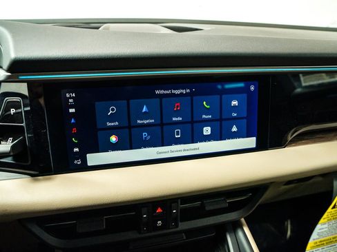 New 2026 Porsche Macan 4 Electric image 30