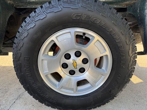 Used 2010 Chevrolet Silverado 1500 W/T RWD image 14