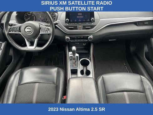 Used 2023 Nissan Altima 2.5 SR image 2
