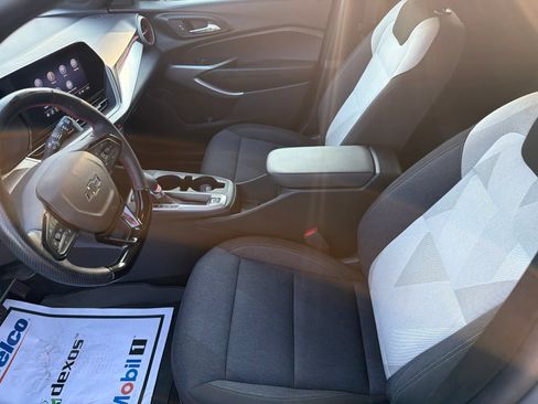 Used 2024 Chevrolet Trax RS w/ Driver Confidence Package FWD image 25