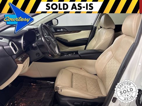 Used 2017 Nissan Maxima Platinum FWD image 25