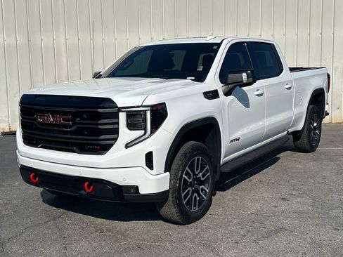 Used 2025 GMC Sierra 1500 AT4 w/ AT4 Premium Package image 2