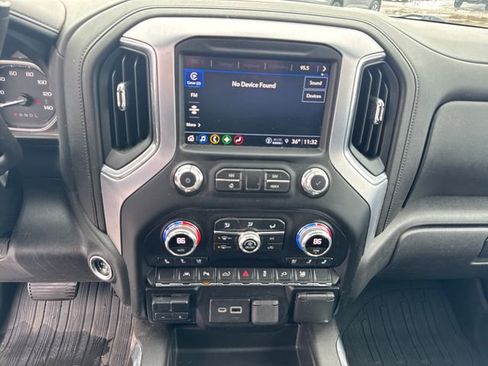 Used 2022 GMC Sierra 1500 SLT w/ SLT Convenience Package AWD/4WD image 37