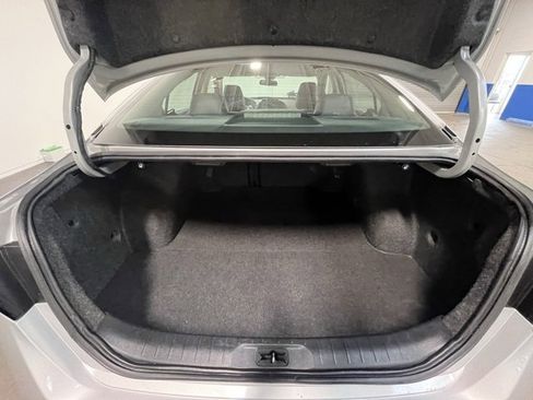 Used 2022 Nissan Altima 2.5 SR image 14