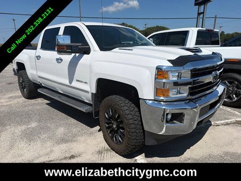 Used 2019 Chevrolet Silverado 2500 LTZ w/ Duramax Plus Package AWD/4WD image 3