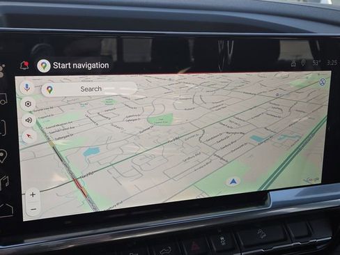 New 2025 GMC Sierra 2500 SLT w/ SLT Premium Package image 4