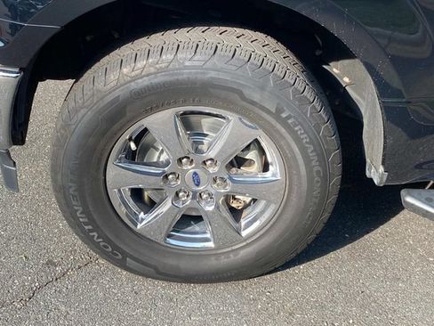 Used 2018 Ford F150 XLT w/ Equipment Group 302A Luxury AWD/4WD image 6