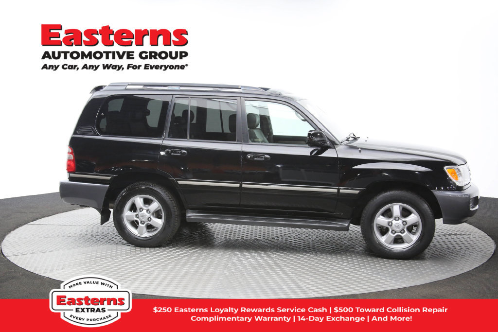Used 2005 Toyota Land Cruiser w/ Convenience Pkg AWD/4WD image 50