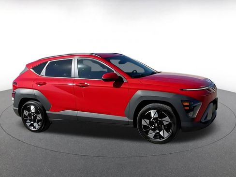Used 2025 Hyundai Kona SEL image 16