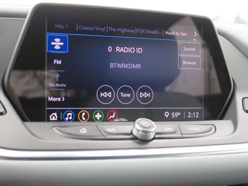 Used 2021 Chevrolet Blazer LT image 12