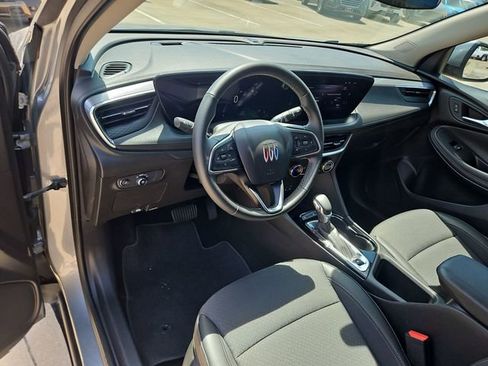 Used 2025 Buick Encore GX Preferred FWD image 10