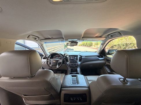 Used 2017 Chevrolet Tahoe LT w/ Luxury Package AWD/4WD image 26
