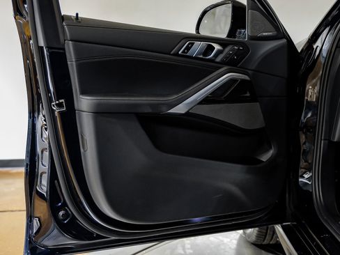 Used 2025 BMW X6 xDrive40i image 48