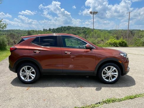 Used 2020 Buick Encore GX Preferred w/ Cold Weather Comfort Package AWD/4WD image 2