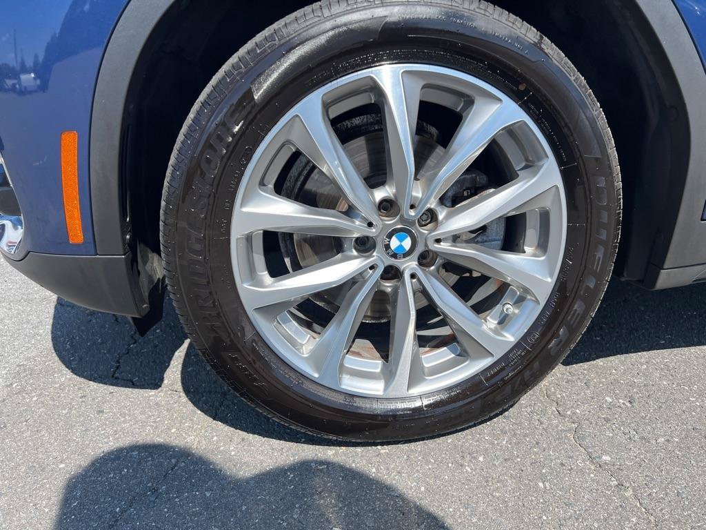 Used 2018 BMW X3 xDrive30i w/ Premium Package AWD/4WD image 7