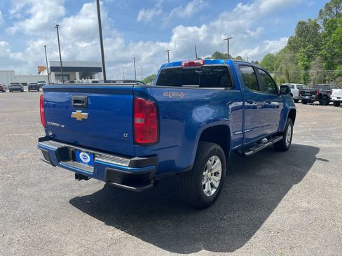 Used 2020 Chevrolet Colorado LT w/ Safety Package image 5