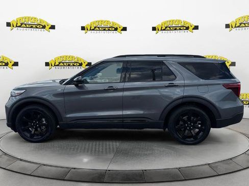 Certified 2023 Ford Explorer ST-Line w/ Class IV Trailer Tow Package RWD image 2
