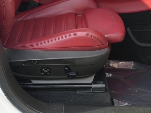 Used 2019 Alfa Romeo Stelvio Ti Sport w/ Quick Order Package 22S Sport image 34