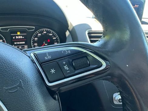Used 2018 Audi Q3 2.0T Premium Plus w/ Premium Plus Package AWD/4WD image 19