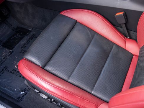 Certified 2024 Porsche Macan 4 Electric image 25