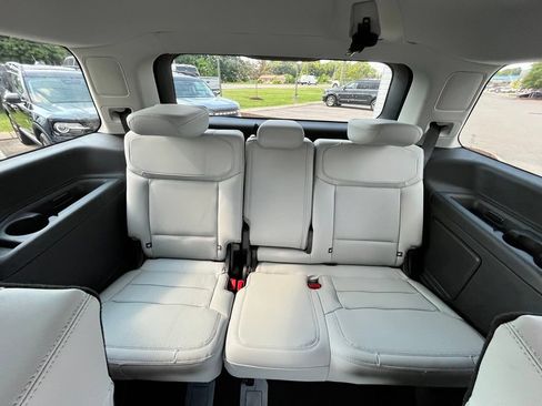New 2027 Ford Expedition Platinum AWD/4WD image 15