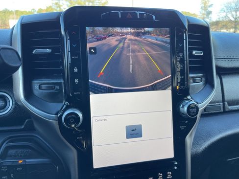 Used 2024 RAM 2500 Laramie image 11