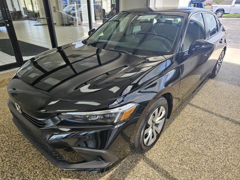 Used 2024 Honda Civic LX image 5
