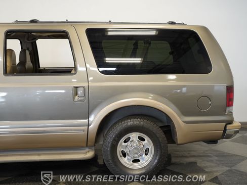 Used 2002 Ford Excursion Limited RWD image 26
