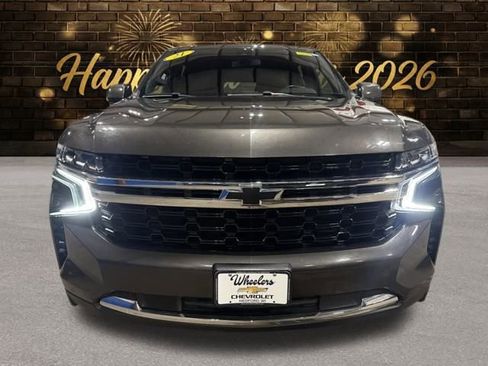 Used 2021 Chevrolet Suburban LS image 11