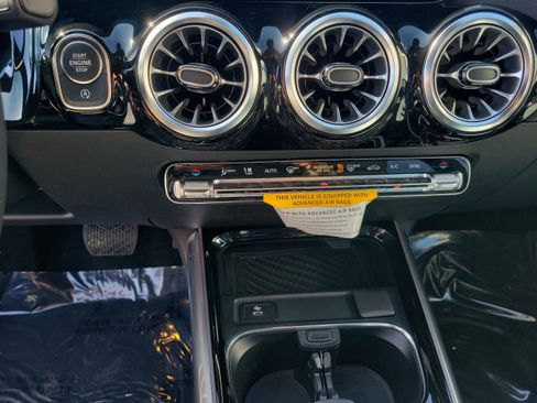 Certified 2026 Mercedes-Benz GLA 250 image 21