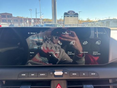 New 2025 Kia K4 LXS image 30