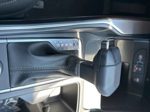 New 2026 Kia Sorento LX FWD image 34